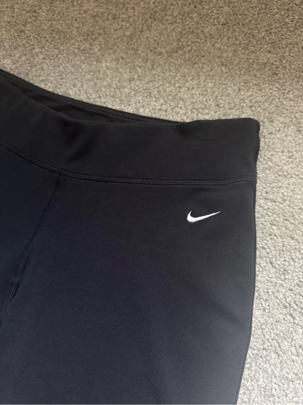 Nike Women’s Capri Leggings